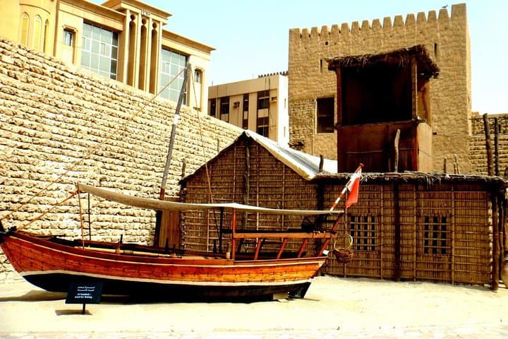 Dubai City and 4x4 Desert Safari Combo with BBQ Dinner photo 2