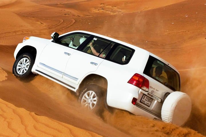 Dubai City and 4x4 Desert Safari Combo with BBQ Dinner