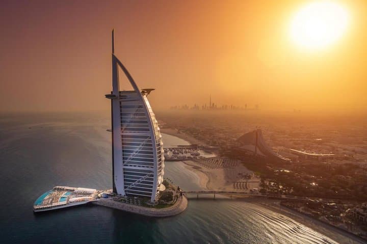 Burj Al Arab Al Iwan Buffet Dining Experience Dubai