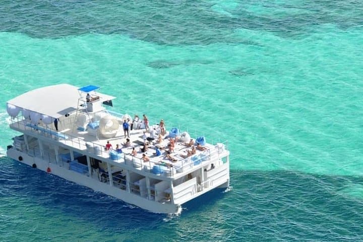 Doctor Fish Ocean Spa Cruise — Punta Cana Catamaran Wellness & Lunch photo 4