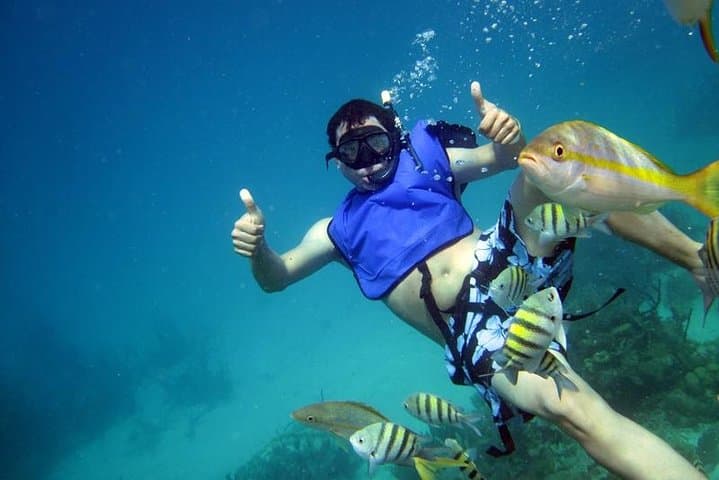 Cayo Arena VIP Yacht Tour: Snorkel, Mangroves & Ensenada Natural Pool photo 2
