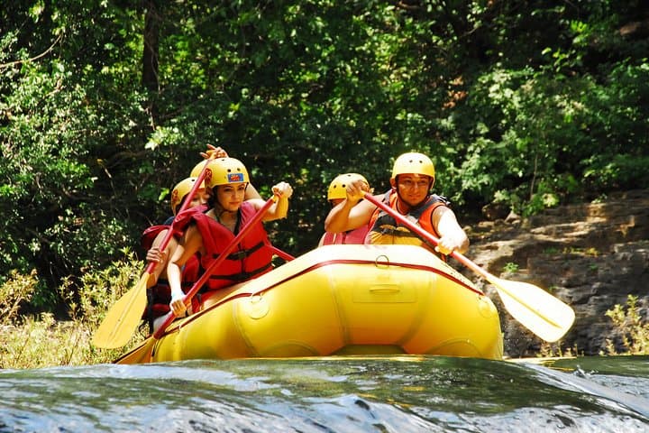 Tenorio River Class III-IV Rafting from Playa del Coco - 20km Adventure photo 2