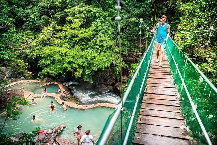 Rincón de la Vieja Waterfalls & Hot Springs: Oropéndola Falls, Mud Baths & Thermal Pools