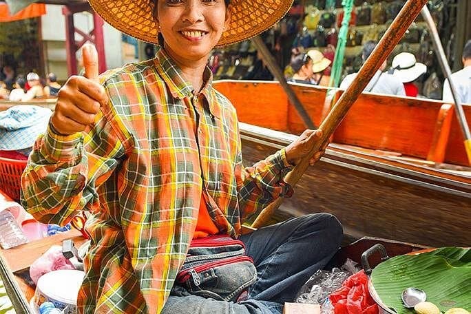 Damnoen Saduak Floating Market: Private Long-Tail Boat Cruise from Bangkok photo 2