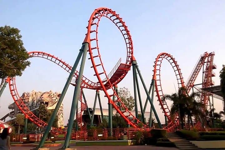 Siam Park City Guide: Bangkok's Giant Wave Pool, Thrill Rides & Practical Tips