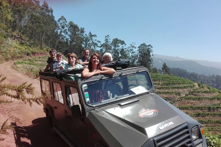 Madeira Half-Day 4x4 Safari: Poncha, Mountains, Vineyards & Cabo Girão photo 2