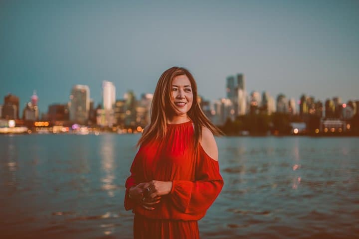Capture Vancouver: Private Travel Photographer Tour for Authentic City Portraits