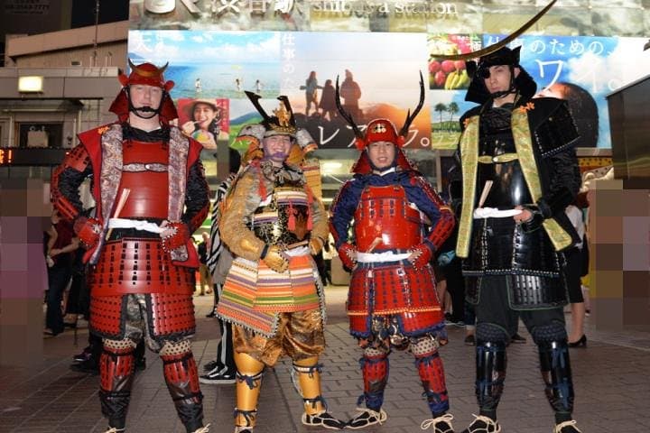 Samurai Photo Shoot in Shibuya: Wear Armor & Pose at Hachiko and the Scramble photo 5