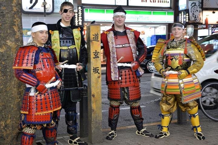 Samurai Photo Shoot in Shibuya: Wear Armor & Pose at Hachiko and the Scramble photo 2