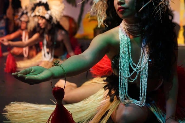 Polynesian Fire Luau & Dinner Show in Daytona Beach — Evening Performance and Buffet photo 2