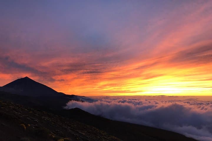 Sunset at Teide: Exclusive Private Tour to Roques de García and Vilaflor