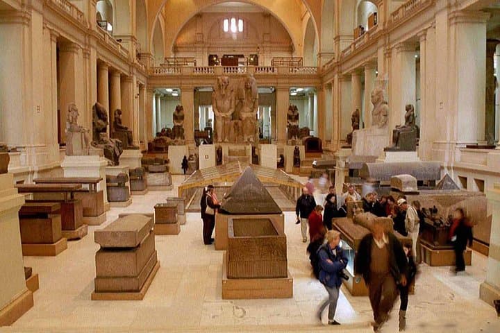 Cairo Private Day Tour From Hurghada by Air — Pyramids, Sphinx & Egyptian Museum photo 5