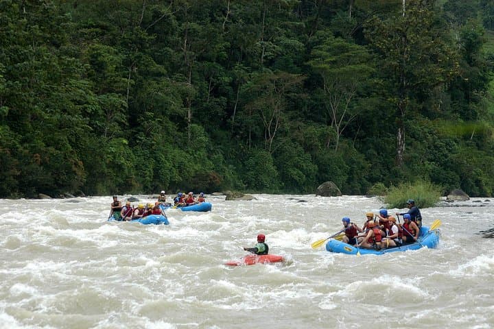 Savegre River Whitewater Rafting from Manuel Antonio — Full-Day Class II–III Adventure photo 4