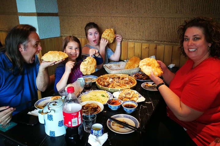 Old Xi'an Local Food & Beer Dinner Tour — Night Market Walking Feast photo 2