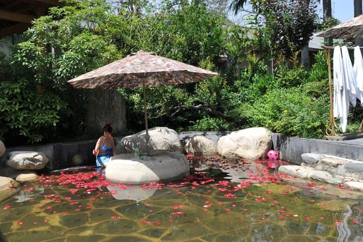 Xi'an Hot Spring Spa Escape: 3-Hour Private Outdoor Soak with Hotel Transfer photo 2