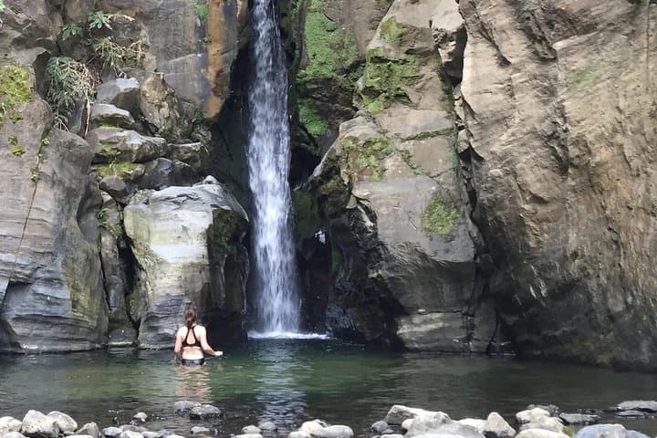 Waterfall Hike and Volcano-Cooked Dinner in São Miguel's Furnas