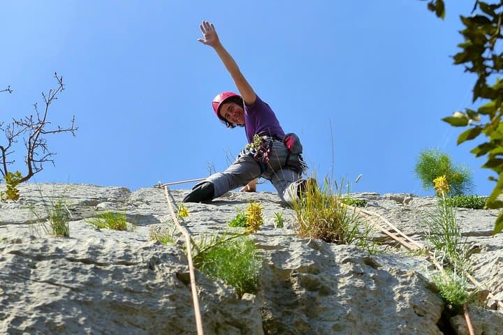 Rock Climbing Near Dubrovnik: Sea-View Limestone Routes & Top-Rope Intro