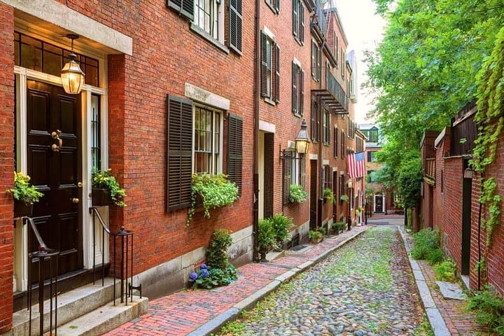 Copley Square to Freedom Trail Guided Walking Tour — Back Bay, Beacon Hill & Faneuil Hall photo 1