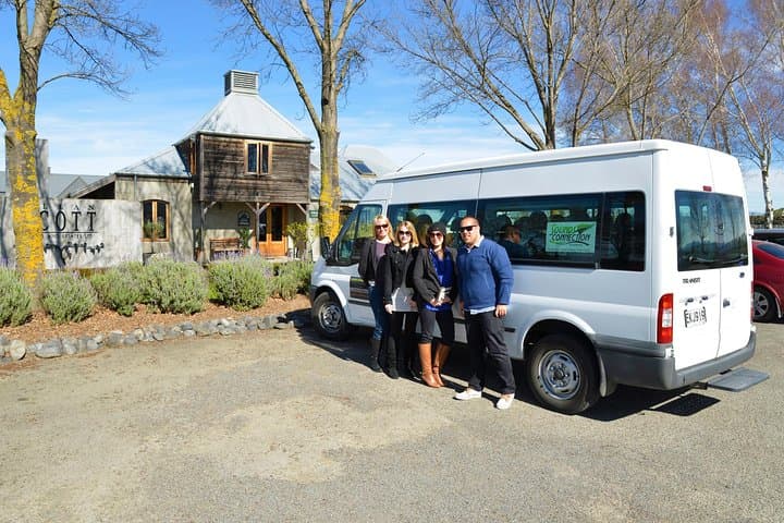 Half-Day Marlborough Wine Tour from Picton: Vineyards, Cellar Doors & Tasting Tips photo 2