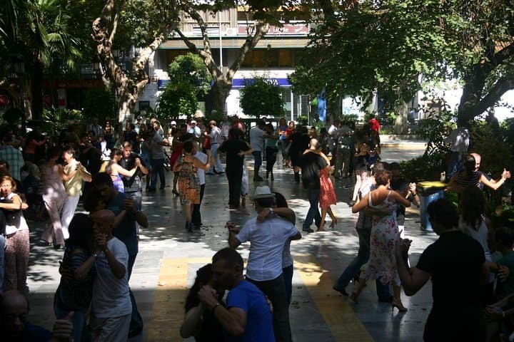 Buenos Aires Half-Day Private Tango Lesson and Milonga Experience