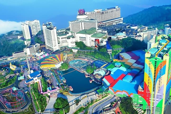 Private Genting Highlands & Batu Caves Day Tour from Kuala Lumpur photo 3