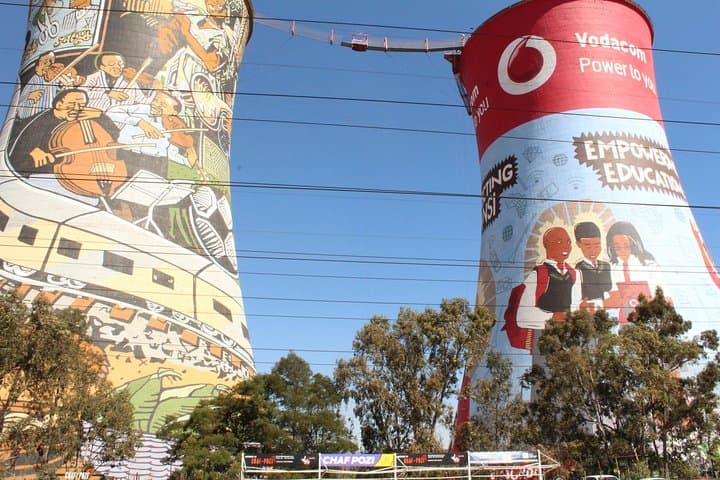 Soweto and Lesedi Cultural Village Day Tour — Mandela House, Hector Pieterson & Traditional Dance