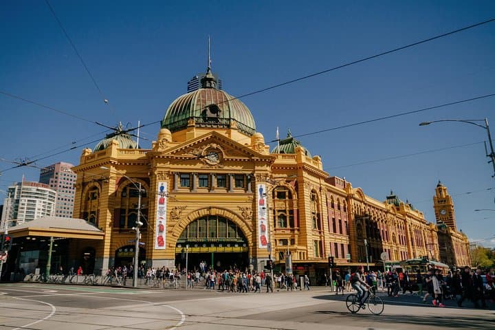 Private Melbourne City Sights Afternoon Tour — Laneways, Gardens & St Kilda photo 2