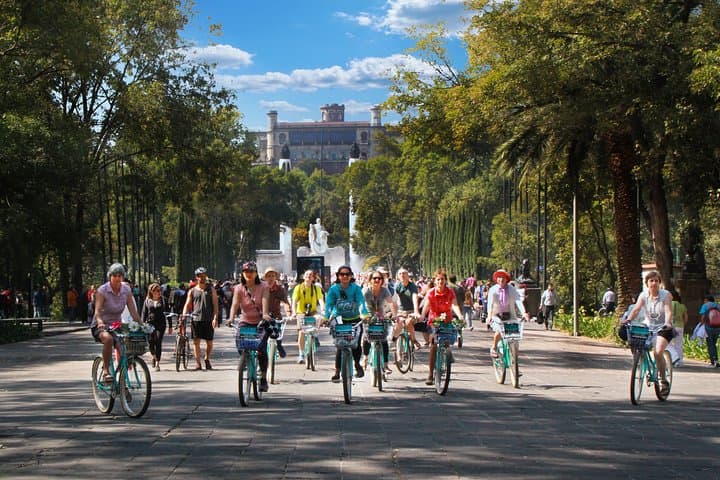 Mexico City Bike Tour: Chapultepec, Reforma & Historic Center by Bicycle