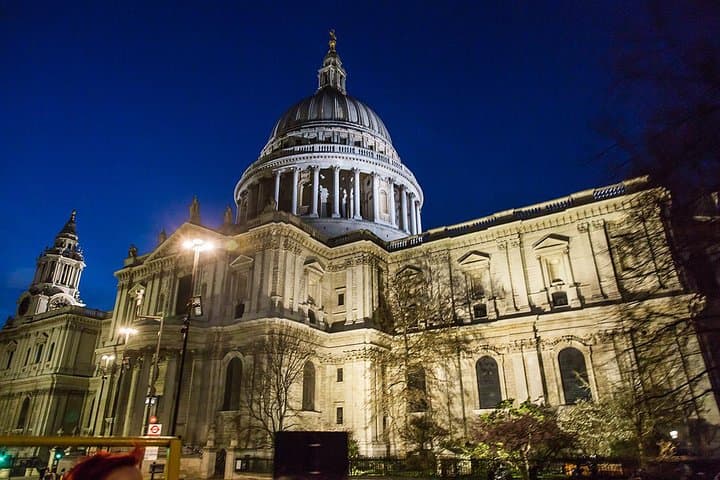 London by Night: Open-Top Bus Sightseeing Tour of Illuminated Landmarks photo 5