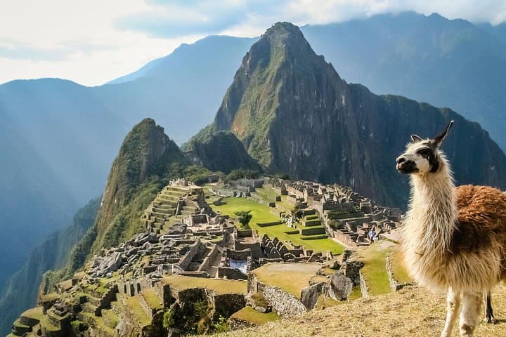 2-Day Machu Picchu & Rainbow Mountain Adventure from Cusco