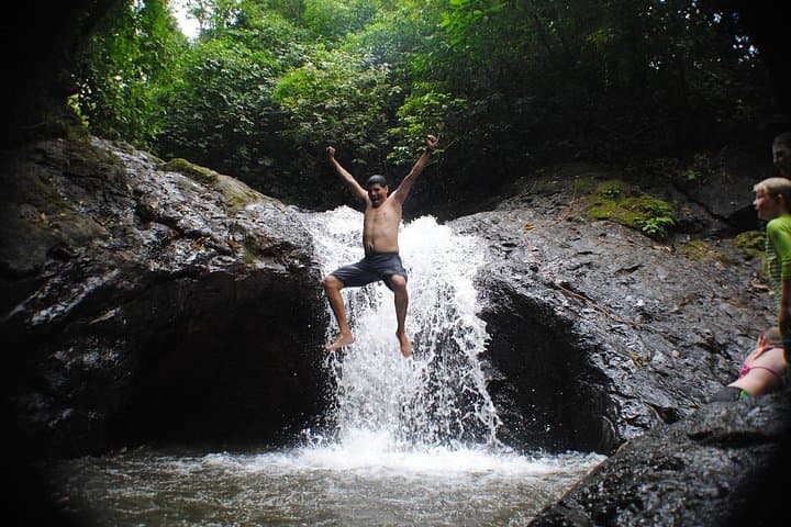Hike and Waterfall Adventure Above Jaco Beach — 4x4 River Trek to Natural Pools photo 2