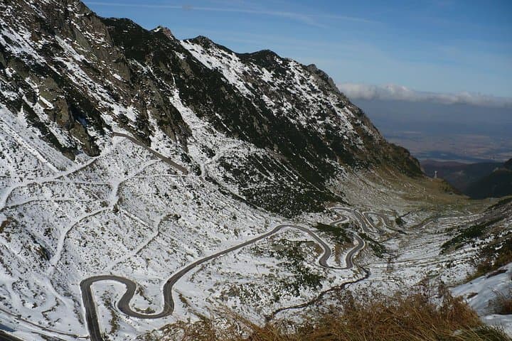 Transfagarasan Highroad Tour from Brasov: Balea Lake, Vidraru Dam & Historic Sites
