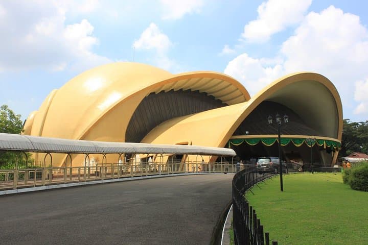Half-Day Private Tour: Taman Mini Indonesia Indah — A Compact Cultural Journey in Jakarta photo 2