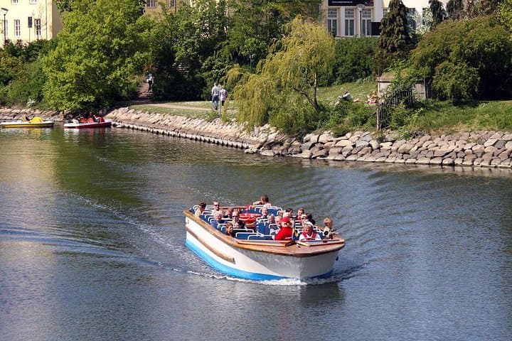 Malmö Canal Sightseeing: 50‑Minute Guided Boat Tour of the City