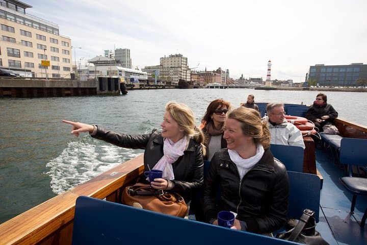 Malmö Canal Sightseeing: 50‑Minute Guided Boat Tour of the City photo 2