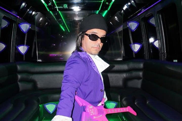 Las Vegas Strip Photo Tour with Celebrity Impersonator photo 1