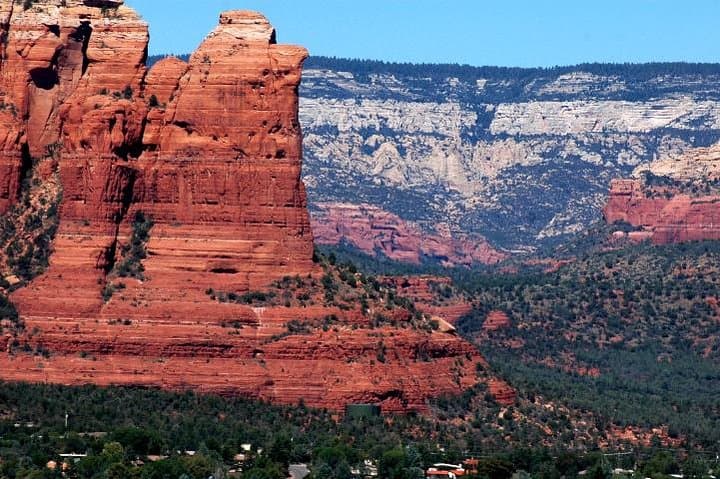 Exploring Sedona’s Iconic Red Rocks: A Private On-Road Jeep Tour Experience photo 4