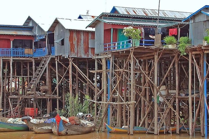 Full-Day Angkor Wat & Tonle Sap Lake Tour — Temples, Bayon Faces, and Floating Villages photo 2