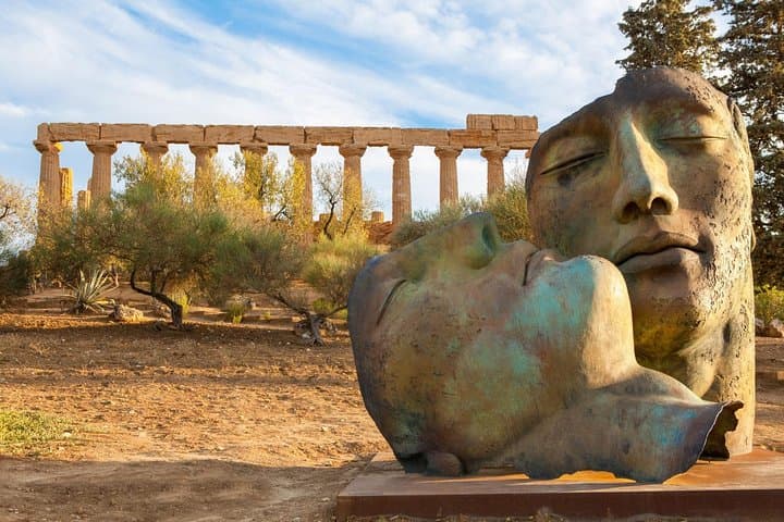 Explore Valley of the Temples & Kolymbethra: Private Guided Tour in Agrigento photo 4