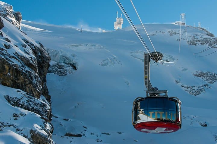 First Ski Experience on Mount Titlis: Engelberg Snow Park & Titlis Glacier Day Trip photo 2