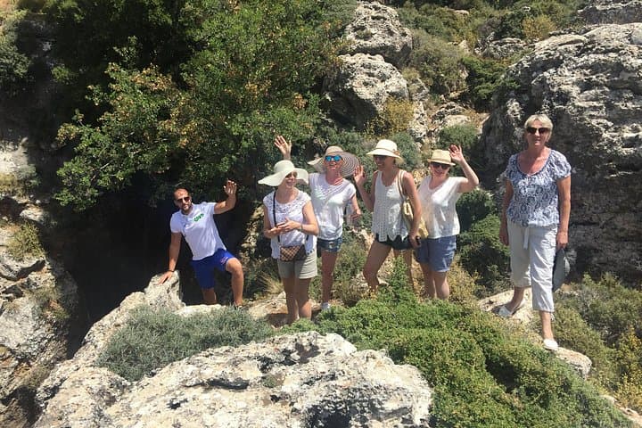 High Mountains 4x4 Adventure: Sarakina Gorge, Kritsa & Olive Oil Tasting (Crete)
