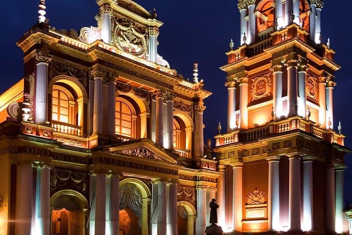4-day-salta-air-escape-cafayate-humahuaca-wine-and-colors photo 4