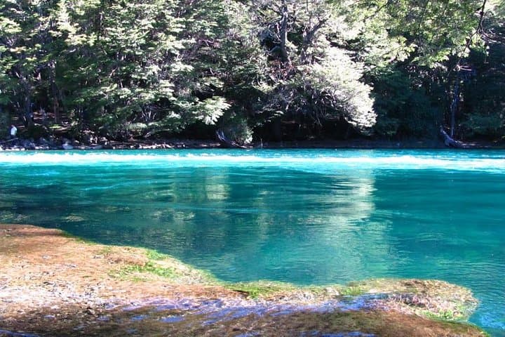 Private Manso River Lakes & Waterfalls Tour from Bariloche photo 3