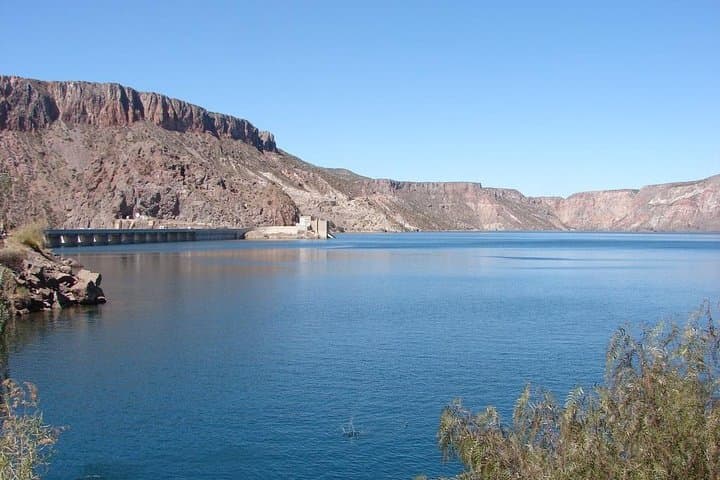 Atuel Canyon & San Rafael Day Trip from Mendoza — Uco Valley, Nihuil Dam & Valle Grande photo 4