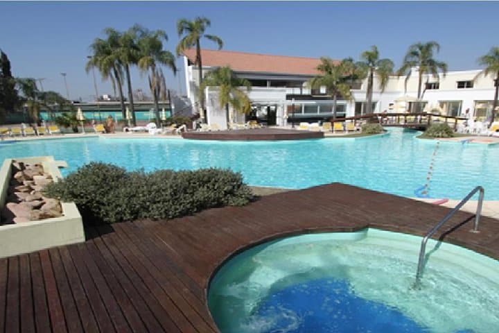 Relax at Rio Hondo Hot Springs: Full-Day Therapeutic Tour from Tucumán photo 2