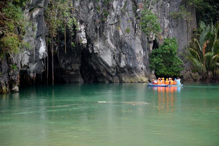 Puerto Princesa Underground River Tour — Sabang Cave Boat Guide photo 2