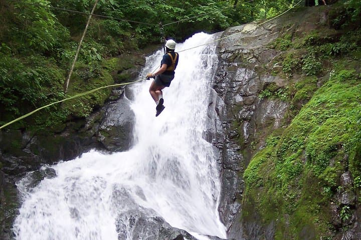Zip Over 11 Waterfalls: Ultimate Waterfall Zipline in Puntarenas, Costa Rica photo 4