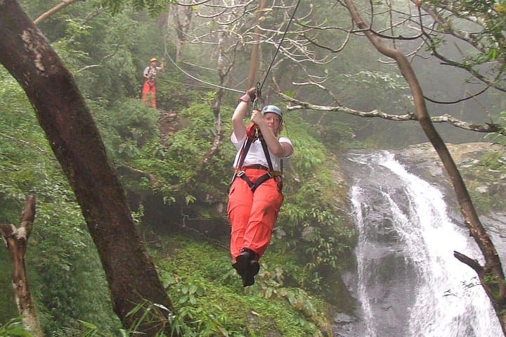 Puntarenas Mega Zipline: 18 Cables Over 11 Waterfalls photo 3