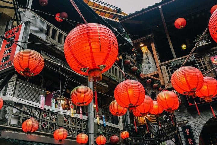 Jiufen, Shifen & Yehliu Private Day Trip: Coastal Geology, Waterfalls & Tea-House Culture photo 6