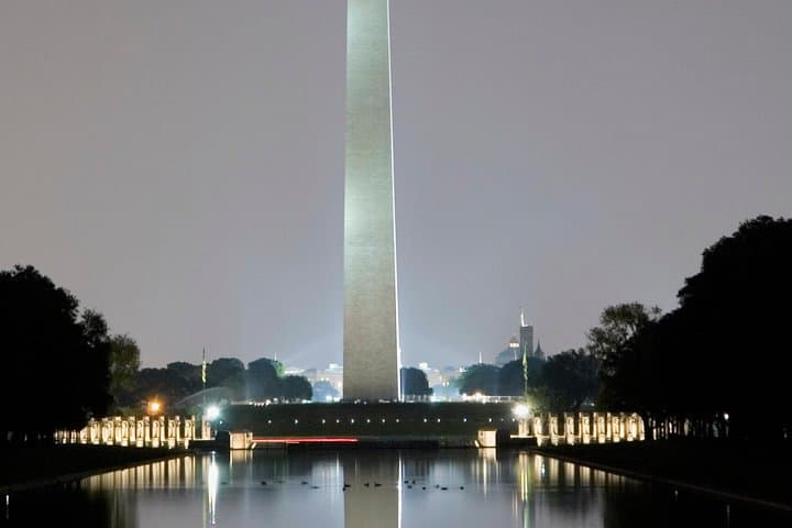 Washington DC After Dark: Night-Time Monuments & Memorials Tour photo 4